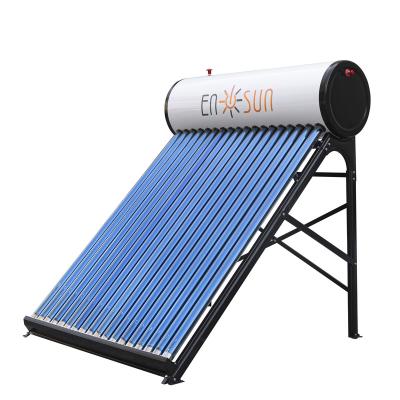 China Outdoor solar power water heater for bathing à venda