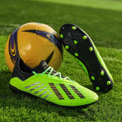 China Wholesale High Quality Shock Absorption Krampon Chute Soccer Shoes for sale