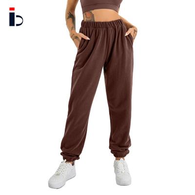 China Fashion Autumn/Winter Sweatpants Wholesale Breathable Solid Color Hip Hop Outdoor Loose Fleece With Jogging Pocket Woman Training Wear for sale