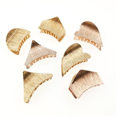 China Metal Hair Claw Clips Soft Vintage Geometric Hair Claw Clips For Women Hair Accessories for sale