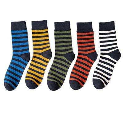 China 2021 New Arrival 75% Cotton Male Outdoor Sports Socks Casual Style Soft Breathable Socks Striped Mens Socks for sale