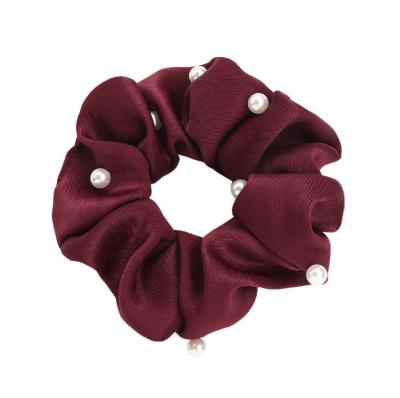 China 2020 Factory Custom Designer Pearl Satin Hair Scrunchies Fashionable Hair Scrunchies For Women or Girl for sale