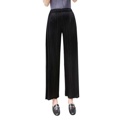 China Breathable Tianbao Pleated Skirt Miyake 2021 Daily Warm Casual Quilting Edge Sports Stripe Pleated Pants for sale