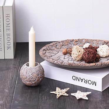 China Crack Stone Finished Premium Quality Cement Candle Holders Brown Round Candle Holder for sale