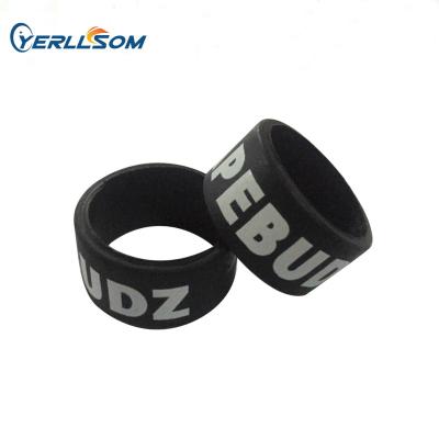 China Latest Style Fashionable Commercial Silicone Insurance Silicone Gummies Finger Ring With Printing Personal Saying For Promotional Gifts SR101902 for sale