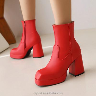 China Height Increasing New Fashion Platform Shorts Booties Hot Selling Ankle Toe Zipper Boots Woman Boot Thick Heels Square Boot for sale