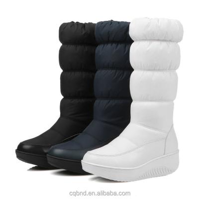 China Botas Plataforma Waterproof Classic Half Knee Snow Boots For Women Warm Fur Winter Non-slip Waterproof Boots for sale