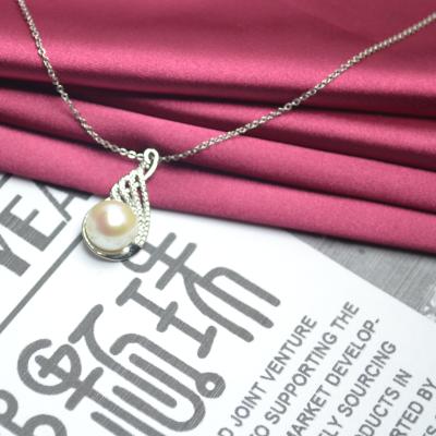 China Cute High Grade White Pearl Lourdes Pendant For Mom Pendant / Necklace Mother Of Pearl Engraving for sale