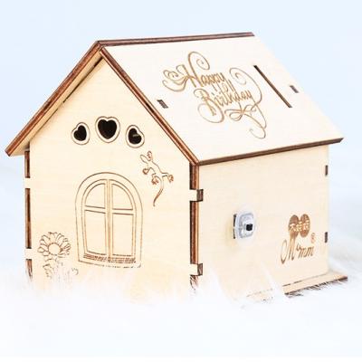 China Hot Selling China Custom Wooden Piggy Banks Money Safe Home Box Design for sale