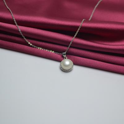 China Hot Sale Luxury Pearl Pendant Necklace Customized Cute Curvy Creative Design With 925 Silver Chain for sale