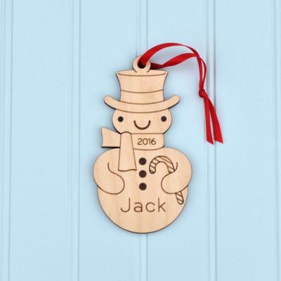 China Modern Wooden Home Decorations Christmas Indoor Home Decor Ornaments Hangings for Xmas Party for sale