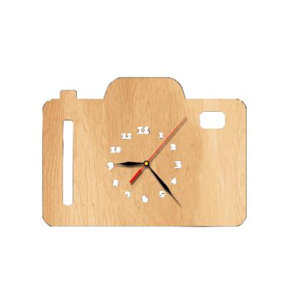 China China Portable Premium Durable Material Home Decor Gifts Wooden Craft Clock for sale