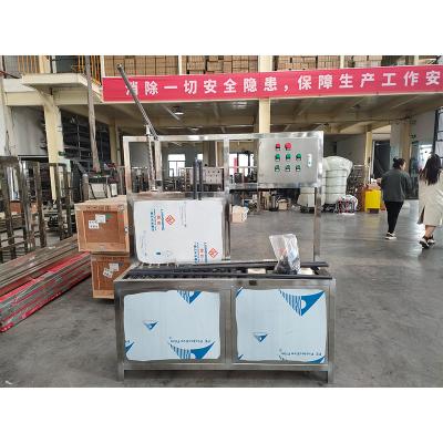 China 2 Gallon 5 Gallon Bucket Water Washing And Filling Machine For Water Production for sale