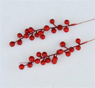 China 8 Inch Artificial Red Berry Pick For Floral Arrangement Floral Stem Flower for sale