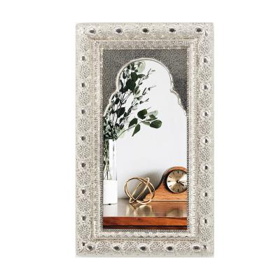 China CLASSIC wall mirror with pattern iron leaf floral-organ for sale