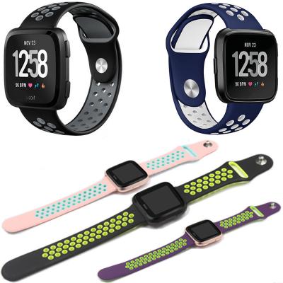 China Durability Watch Band Suitable For Fitbit Phoebe Versa Two Color Silicone Sports Strap Versa Smart Strap for sale