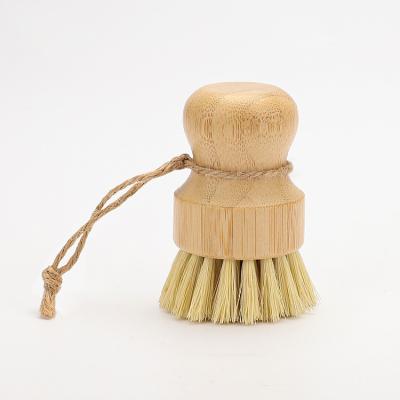 China Eco-Friendly Sustainable Bamboo Wood Handle Brush Premium Sisal Brush Cleaning Household Kitchen Handle Cleaning Tool Shorts For Dish Bowl for sale