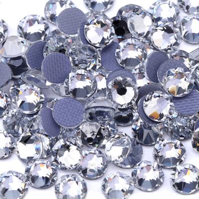 China Quality Flatback Loose Beads Round Stone Garment Fancy Accessories Nail Art Resin Glass Crystal Rhinestones Flat Back Hotfix Round for sale