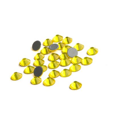 China Color Ss8 Crystal Non Hot Fix Nail Art Flat Back Glass Rhinestones Lemon Flatback for sale