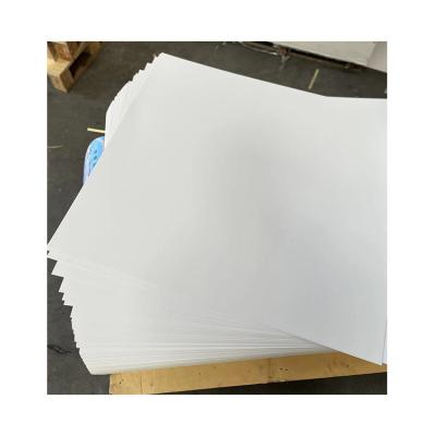 China Best Selling 245G Color Moisture-proof Blank Wood Pulp 10 Ton Uncoated Folding Box Board for sale