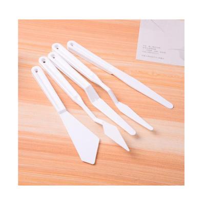 China Plastic Paint Art Mixing Scraper Professional Artist 5pcs Palette Oil Painting Knife Spatula Set for sale