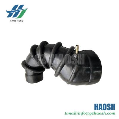 China AIR INTAKE HOSE MC645114 FOR MITSUBISHI FUSO for sale