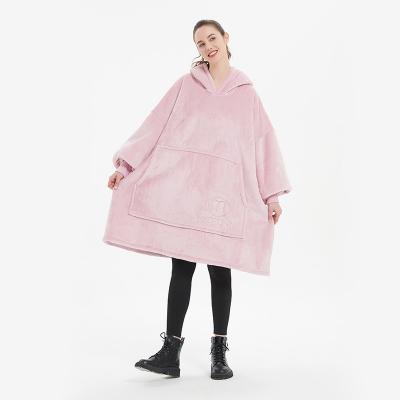 China Wholesale Soft Reversible Polyester Casual 100% Flannel + Lamb Oversized Pink Women Long Hoodie for sale