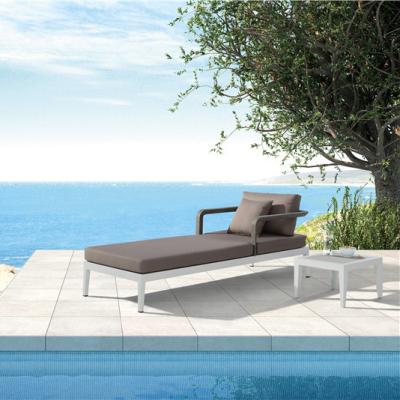 중국 High Quality Low Price Aluminium Sun Lounger Outdoor Sun Lounger Swimming Pool Sunbed With Coffee Table 판매용