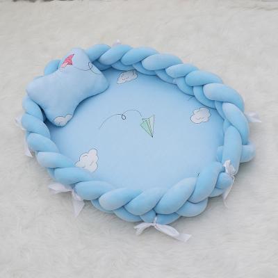 China Anti-pilling Warm Welcome Soft Breathable Bumper Knot Braided Baby Nest for sale