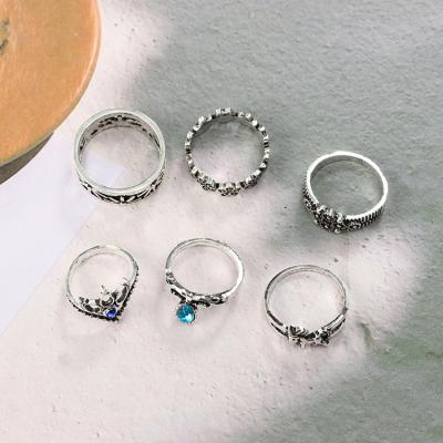 China TRENDY Unicorn Carving Ring Set Knuckle Ring For Women Rhinestone Hollow Crown Flower 13PCS/Set Antique Bohemian Silver Opp Bag for sale