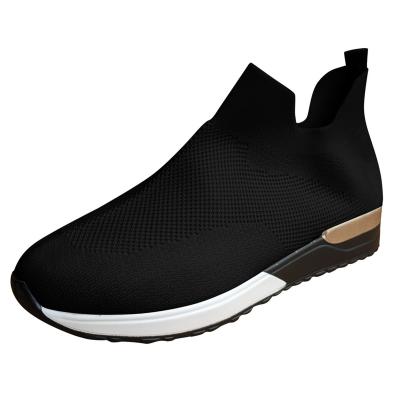 China 2021 New Rubber Sports Shoes Women Shoes White Black Fashion Breathable Running Shoes 36-42 for sale