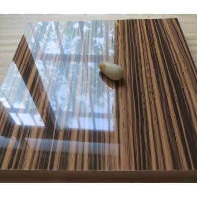 China MDF Board Moisture Proof Painted 18mm UV Low Price for sale