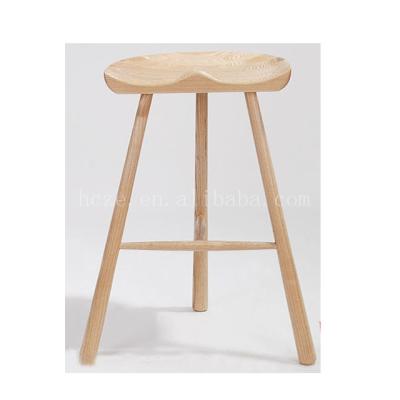 China High Bar Furniture Cooling Solid Wood Bar Stool Restaurant Chair for sale