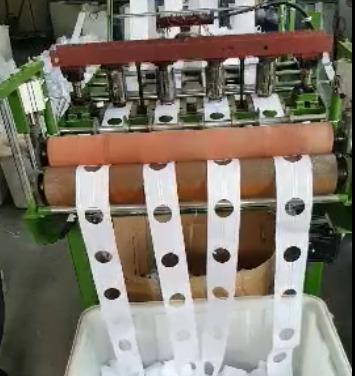 China Garment Shops Full Automatic Curtain Tape Hole Making Machine Curtain Grommet Punching Machine for sale