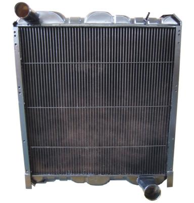 China Engine Cooling System Factory Outlet Copper Truck Radiator 21400-00Z09 CWB520 RF8 For NISSAN for sale