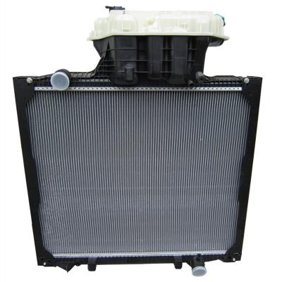 China European Truck Parts Plastic Aluminum Radiator For MAN TGA 81.06101.6458/6468 765*938*48 for sale