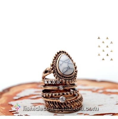 China Fashionable Retro Gold European Natural Stone Gold Diamond Latest Silver Ring Designs for sale