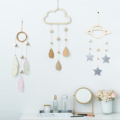 China 2019 Hot Sales Package YLM Toy Custom Design Dreamcatcher Baby Battery Operated Toy Battery Operated Handmade Wind Bell Decor Hutch DIY Material Pendant for sale