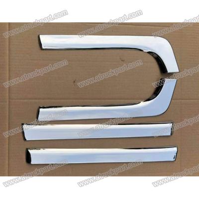 China Chrome Sleep Outside Door Garnish For Nissan UD Quon CD4 Nissan Truck Spare Body Parts for sale