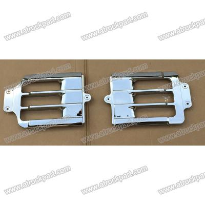 China Chrome Bumper Inner Grille For Nissan UD CWA451 CD48 CD45 Nissan Ud Truck Spare Body Parts for sale