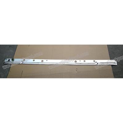 China Chrome Wiper Panel Lower RHD 211cm For Fuso F380 Fuso Truck Spare Body Parts for sale