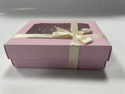 Chine Carton 6 Emballage de macarons Fermeture magnétique Boîte cadeau à macarons à vendre