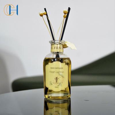 China China Perfume Aroma Essential Oil Air Freshener Scented Reed Diffuser with Natural Sticks for sale