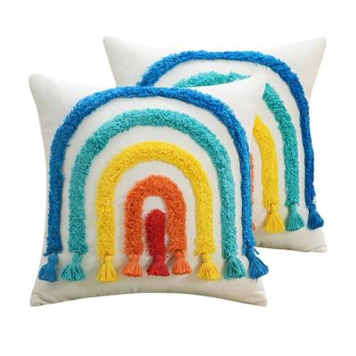 China Low MOQ Stain Resistant Rainbow Tassel Pillow Case Decorative Tufted Cushion Covers For Kids Room for sale