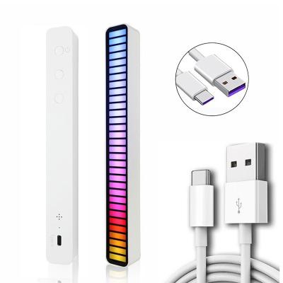 China Modern 32 Bit Led Control Pickup Rhythm Lights Sound APP Control Atmosphere Light 32 LED RGB Music Level Voice Activated Lights for sale