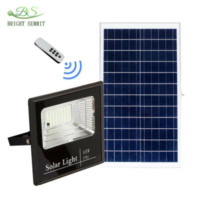 China High Lumen Ip65 Waterproof Outdoor ABS Smd Billboards Remote Control 10W 25W 40W 60W 100W 200W Led Solar Flood Light for sale