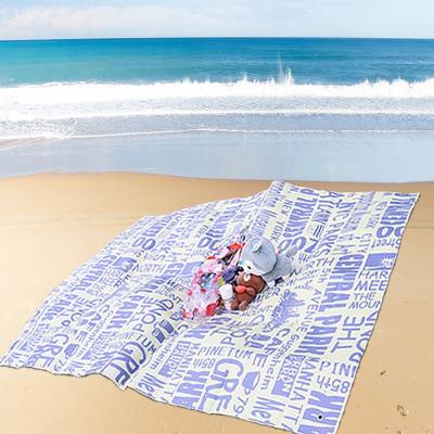 China Easy Carry Picnic Mat Luxury Outdoor Folding Waterproof Beach Picnic Blanket Camping Custom Mat for sale