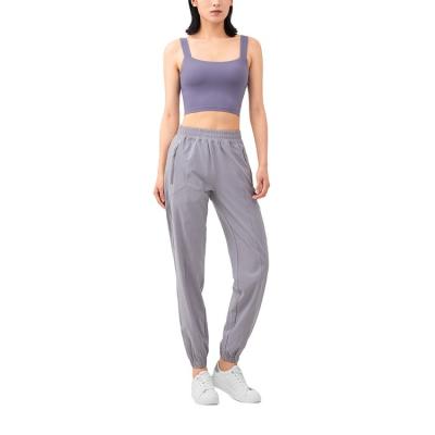 China Anti-Wrinkle Facrtory Grades Comfortable Cargo Pants Suits Women Gym Set Nylon Clothing Casual Pants for sale