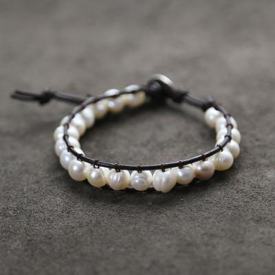 China Classics Beaded Freshwater Pearl Design Vintage Bracelet Wrap Macrame Leather Bracelet for sale