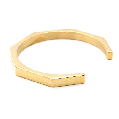 China Bracelet Charms North European Style Brand Jewelry 316L Simple Steel Gold Plated Bangle Cuff Bracelet For Men for sale